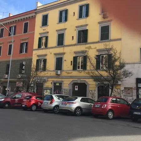 Appartement Aquila 52 *